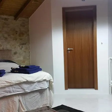Casa Tus Nua Foz do Cobrão
