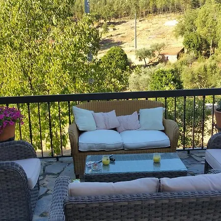 Casa Tus Nua *